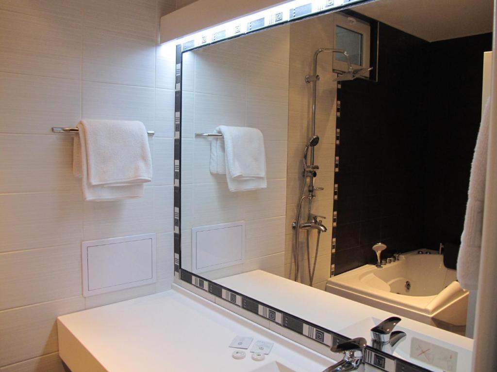 Aqua Varvara Hotel Vetren Dol Room photo